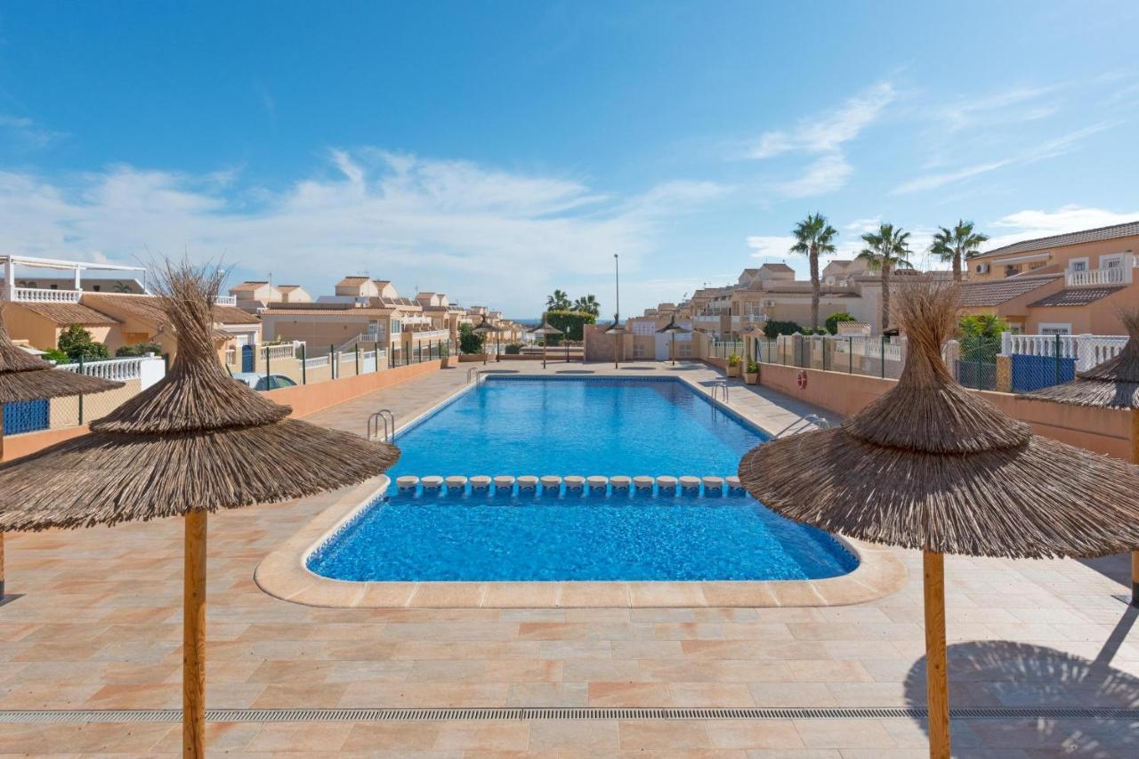 Villa Casa Roncar à Torrevieja Extérieur photo