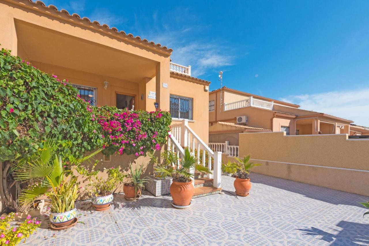 Villa Casa Roncar à Torrevieja Extérieur photo