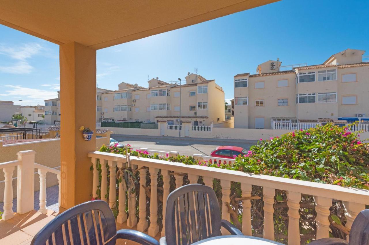 Villa Casa Roncar à Torrevieja Extérieur photo
