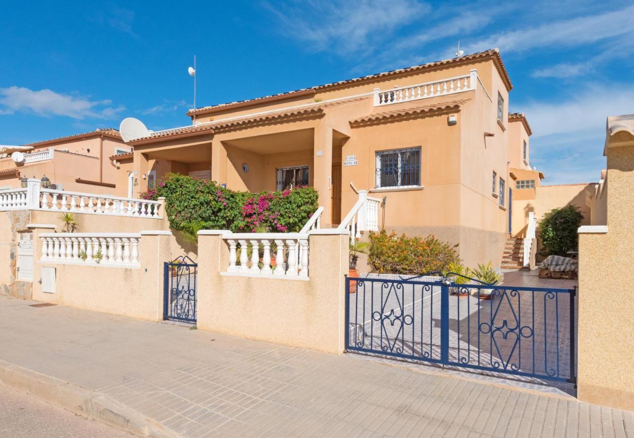 Villa Casa Roncar à Torrevieja Extérieur photo
