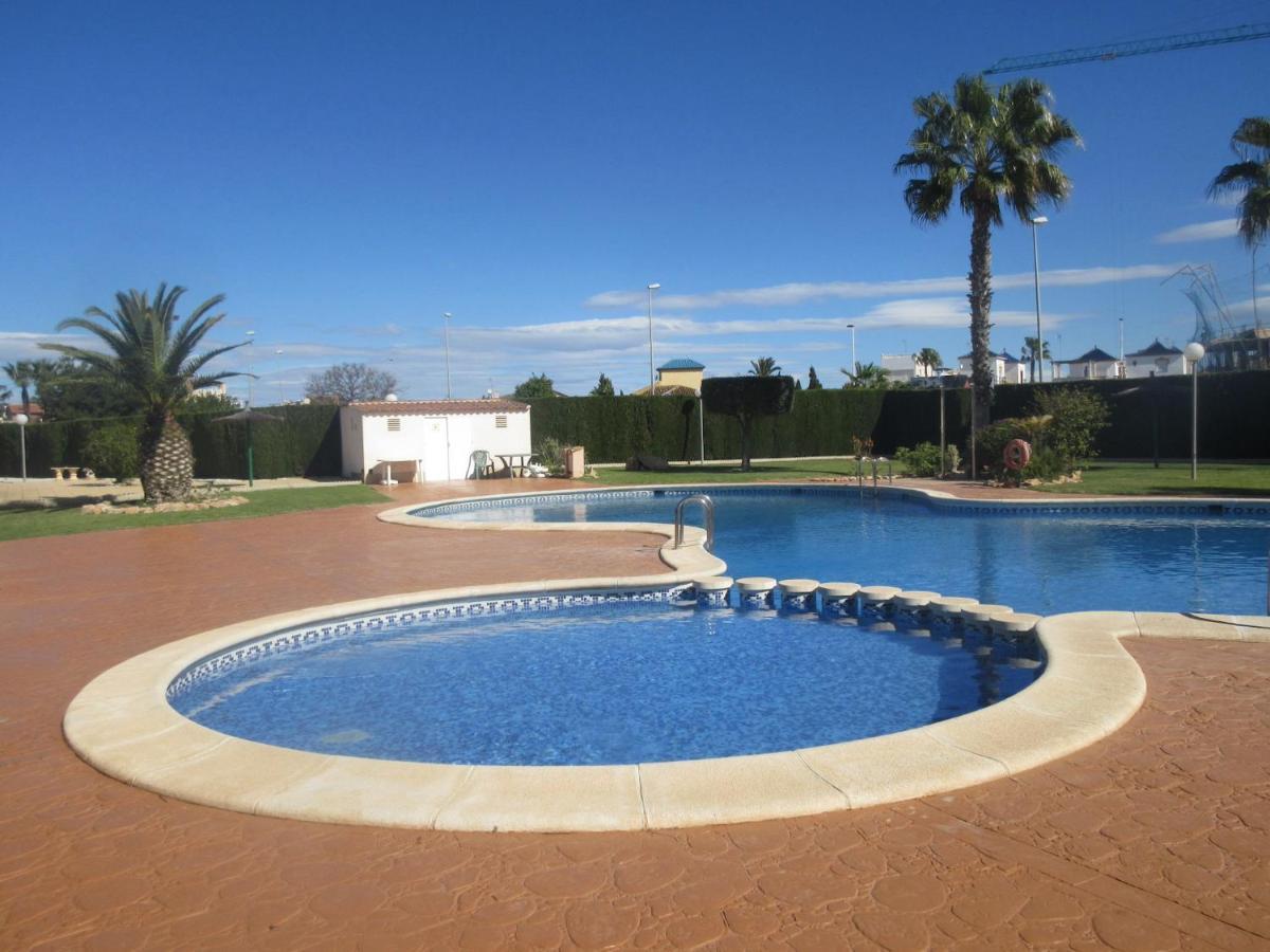 Villa Casa Roncar à Torrevieja Extérieur photo